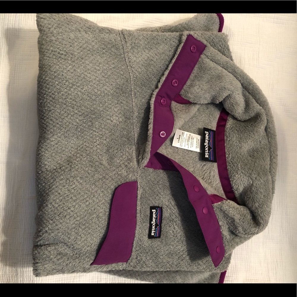Grey and purple Patagonia 1/4 snap pullover